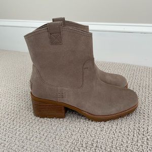 NEW SOREL Cate Pull On Leather waterproof Boot size 7.5